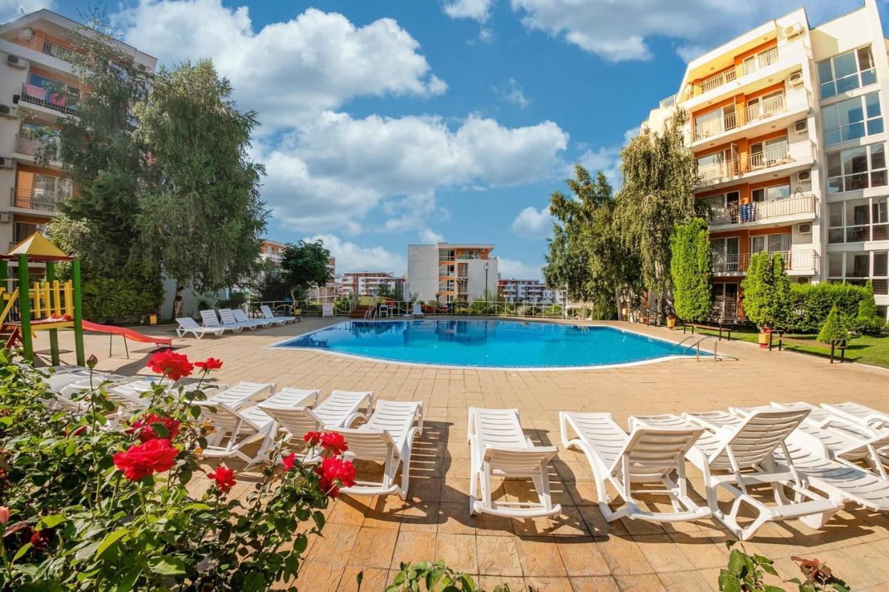 Sea View Panoramic Apartments, Fort Noks Crown Club Свети-Влас Экстерьер фото