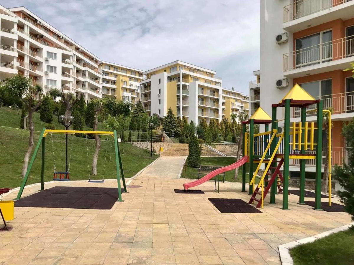 Sea View Panoramic Apartments, Fort Noks Crown Club Свети-Влас Экстерьер фото