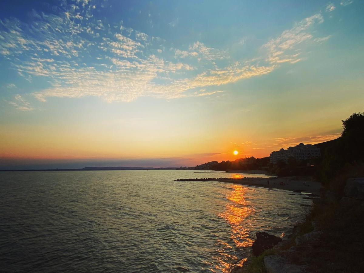 Sea View Panoramic Apartments, Fort Noks Crown Club Свети-Влас Экстерьер фото