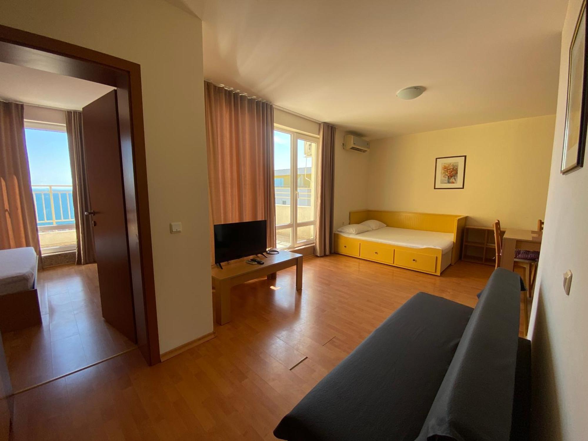 Sea View Panoramic Apartments, Fort Noks Crown Club Свети-Влас Номер фото